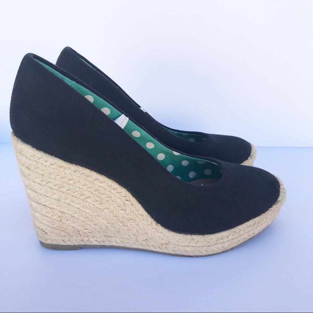 Merona • Black Canvas Wedge 6 1/2